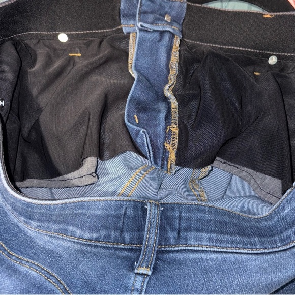 LuLaRoe Blue Straight Leg Jeans with Distressed Details NWOT - Picture 9 of 9